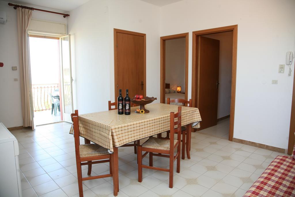 Residence Marino Balestrate Pokoj fotografie